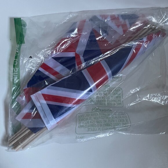 Union Jack Flags - Picture 2 of 6